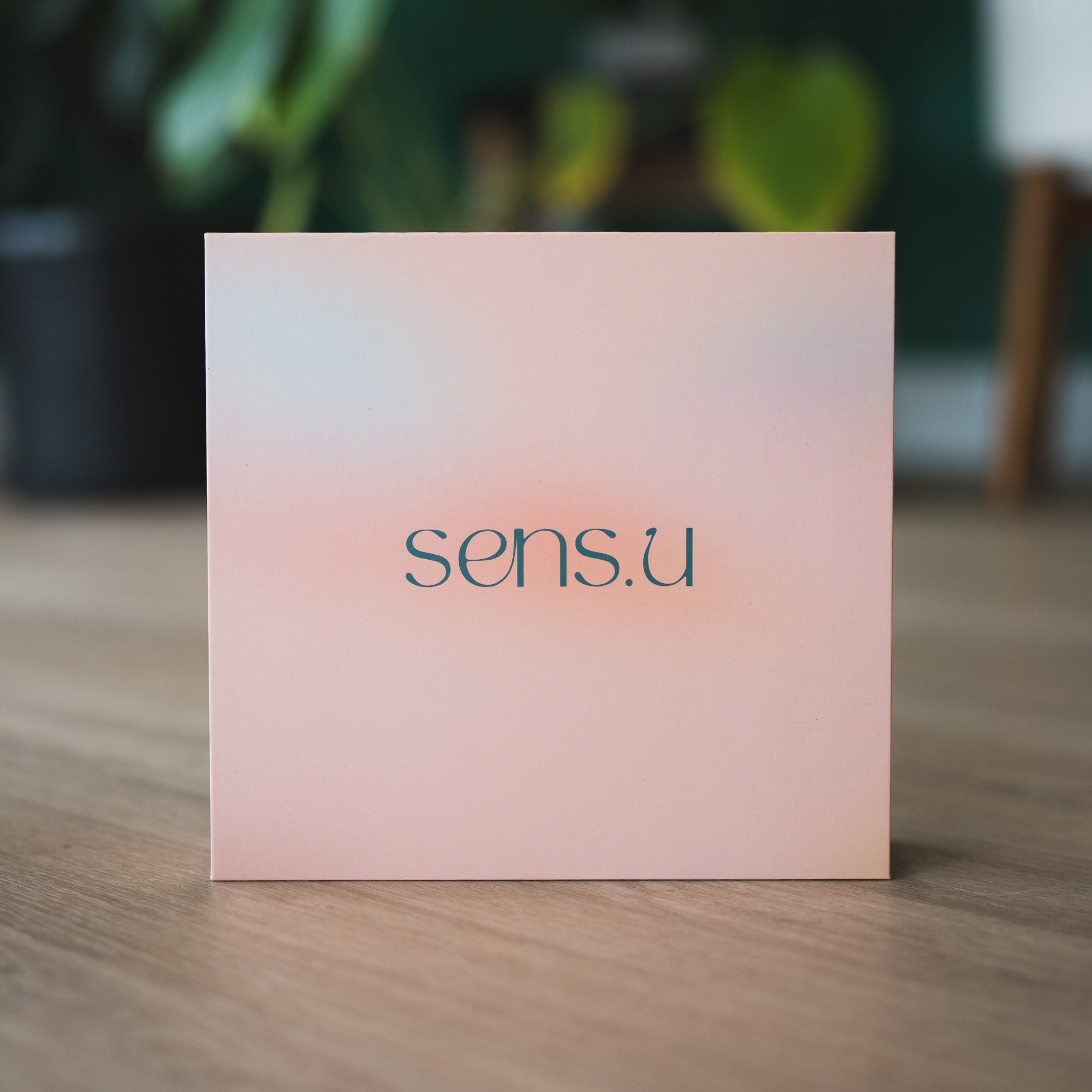 Sens.U Period Pain Relief Device Outer Packaging